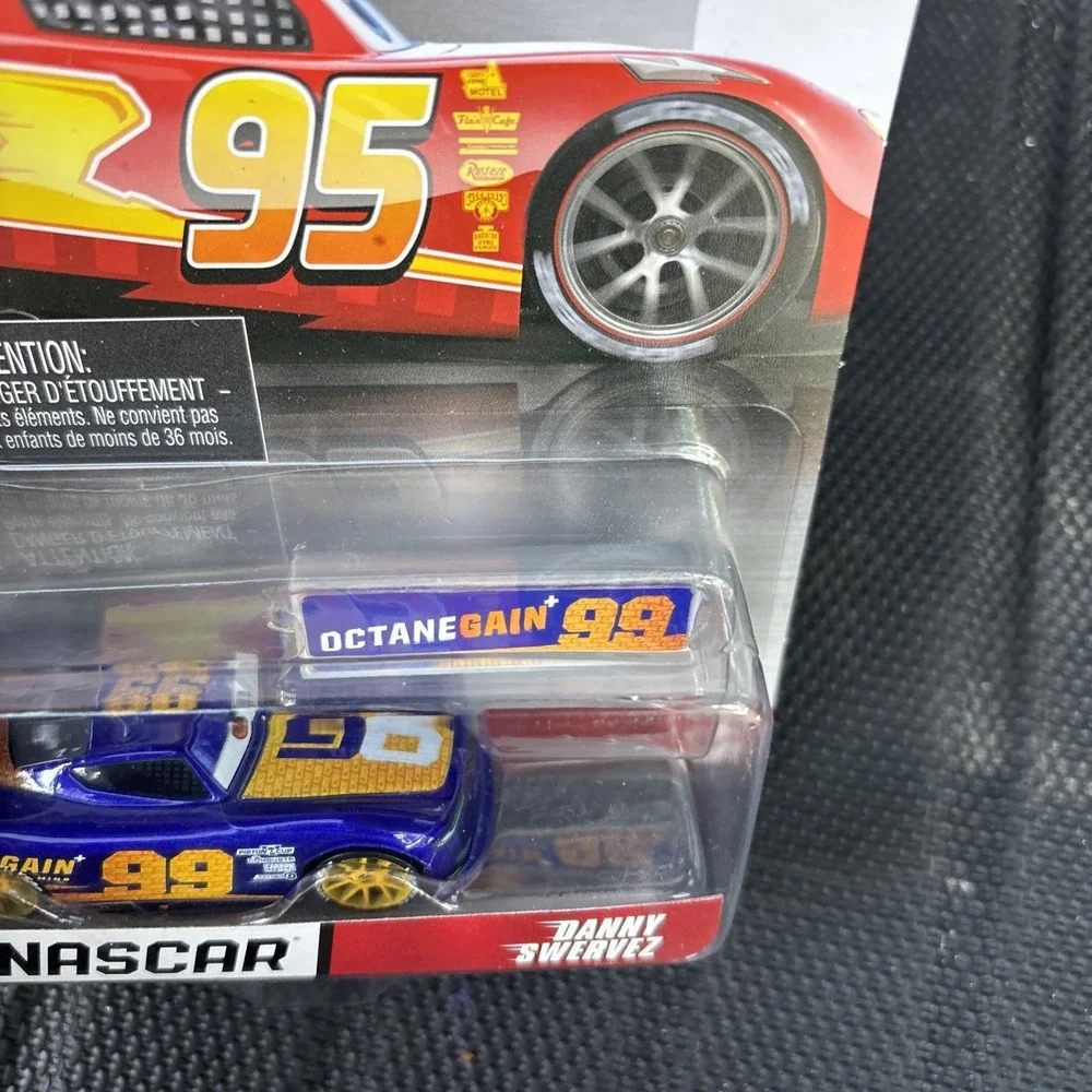 DISNEY PIXAR CARS NASCAR SERIES DANNY SWERVEZ OCTANE GAIN METAL 2024